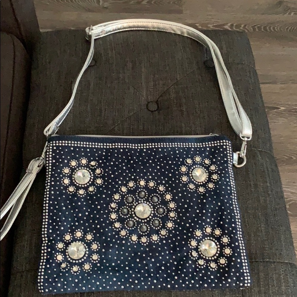 Shoulder bag